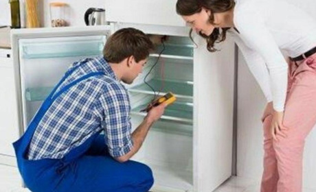 Протікає холодильник - причини