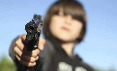 В Одесі підліток прийшов у коледж з пістолетом: дирекція викликала поліцію