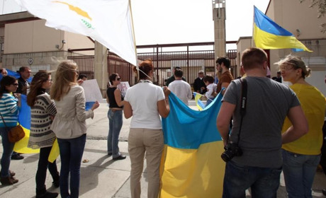 3 тисячі українців попросили покинути готелі на Кіпрі: у чому причина?