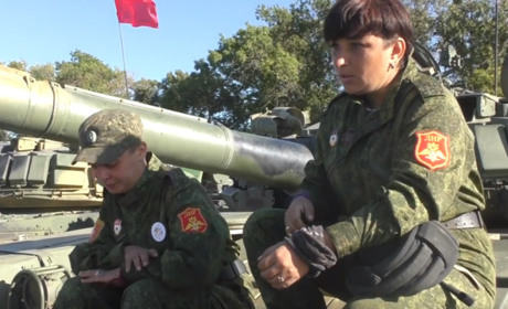 На захопленій Херсонщині людей змушують дивитися пропагандистські фільми