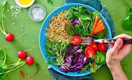 5 причин їсти салати кожен день