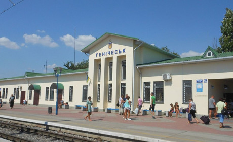 Друга спроба. Окупанти знову обіцяють запустити потяг між Херсонщиною та Кримом
