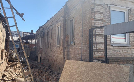 Правоохоронці показали наслідки обстрілів Нікополя та Покровської громади минулої доби