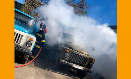 Зачастило: знову пожежа у Кагарлику. Цього разу горіла автівка