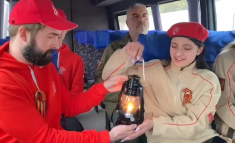 На Херсонщину привезли "вічний вогонь" із Севастополя