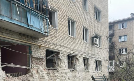 Гатили з "Градів" та ствольної артилерії. У Кураховому пошкоджено житлові будинки і адмінбудівлі