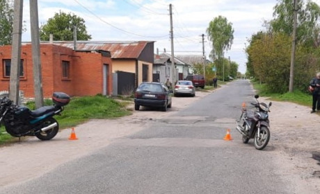 ДТП на Веригинській: в Глухові зіштовхнулися мотоцикл і мопед