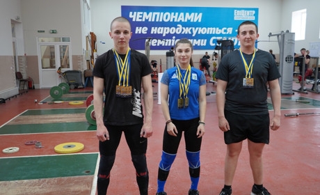 Спортивні перемоги. Важкоатлетка з Городка стала чемпіонкою України
