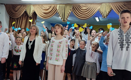 Вокал, ансамблі та хори - у музичній школі Старокостянтинова провели творчий звіт