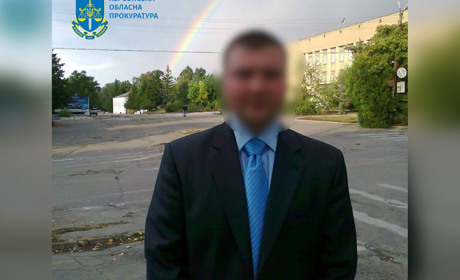 Лікар з Херсонщини підозрюється у пособництві країні-агресору: очолив захоплену окупантами лікарню