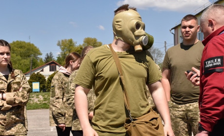 У Старокостянтинові провели військово-спортивне свято у форматі змагань