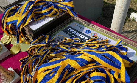 Покровські спортсмени перемогли на футбольному змаганні. Як розподілилися призові місця