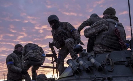 Сватівщина перебуває під обстрілами росіян. Зі Стельмахівки вдалося евакуювати літнього чоловіка