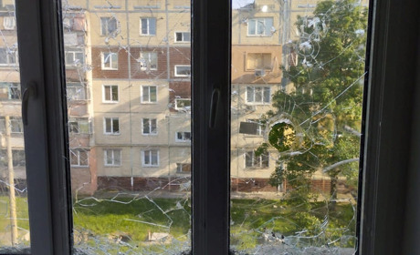 Обстріл Нікополя: поліцейські збирають речові докази російської агресії