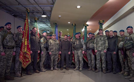 Володимир Зеленський побував на Вугледарському напрямку. Про події у Волноваському районі