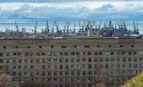У Бердянську окупанти примушують лікарів та пацієнів отримувати російські паспорти