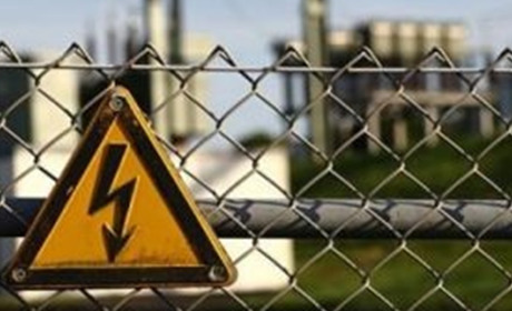 Заліз у трансформатор: у Жовтих Водах 13-річного хлопчика вдарило струмом