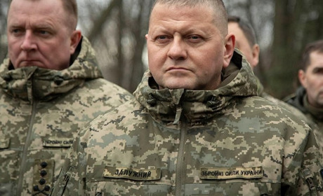 Росіяни розганяють фейк про поранення Валерія Залужного під Херсоном
