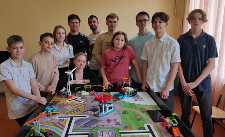 Команда Первомайського ліцею «Лідер» пройшла у фінал FIRST LEGO League Challenge