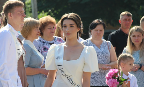 Останній дзвоник у навчальних закладх Гадяцької громади. Фоторепортаж