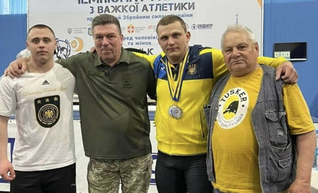 Спортсмен зі Звягеля виборов призові місця на чемпіонаті України з важкої атлетики