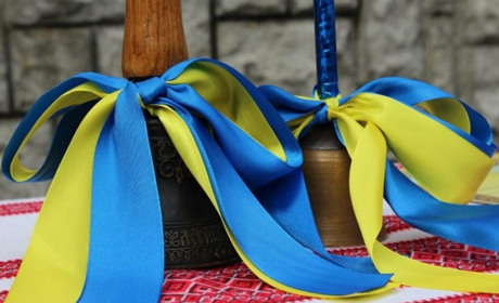 Про останні дзвоники, випускні вечори та канікули