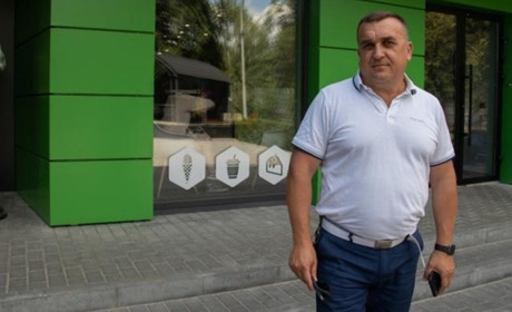 Михайло Івонін з Сєвєродонецька втратив у війні бізнес. Чоловік не здався і розпочав життя з початку