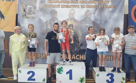 Юні спортсмени Калуша з вільної боротьби привезли 9 золотих медалей зі змагань