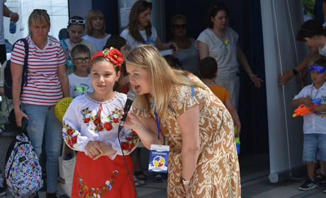 Свято у вигнанні: як відзначили День захисту дітей маленькі українці у румунській Констанці (фото)