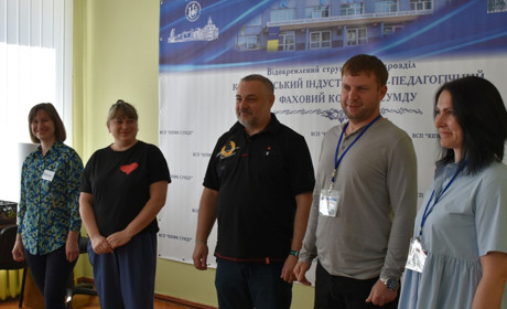 Для дітей військовослужбовців проводять тренінг «Будь собою». Що він передбачає