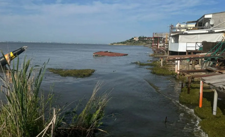 До берега прибиває міни: що робити