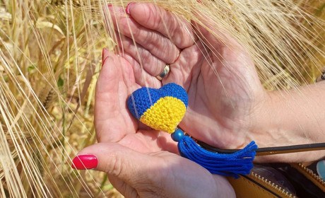 «Яка ж вона гарна, моя Україна»: волонтери із Німеччини відвідали Первомайськ