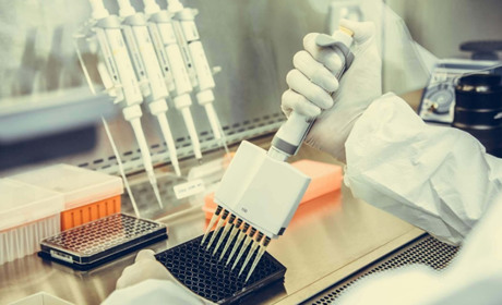 Медичні (лабораторні) дозатори та їх роль у виробництві косметичних засобів