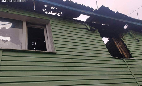 Вночі на Хмельниччину летіли дрони: що відомо