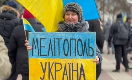 "Останній шанс": у Мелітополі сили спротиву закликають окупантів здаватись в полон (фото)