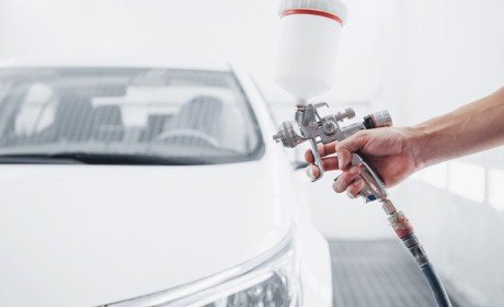 Выбор профессионалов для покраски автомобиля: обеспечение качества и долговечности