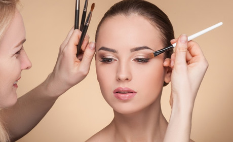 Послуги стиліста та візажиста