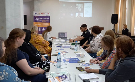 У Глухівській міській лікарні створять гінекологічний кабінет безбар’єрного доступу