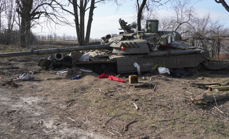 На Сумщині судитимуть російського військового, який наказав розстріляти з танка лікарню в Тростянці