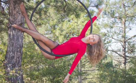 Жіноче боді - універсальний елемент гардеробу