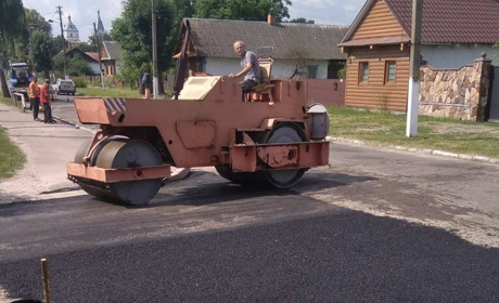 Ремонт доріг: де в Сарненському районі проводять роботи