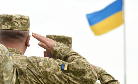 Верховна Рада ухвалила закон про доплати та збільшення відпусток для військових — нардеп Пушкаренко