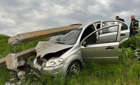 Побив, вкрав авто та скоїв аварію: мешканцю Одещини загрожує ув'язнення за витівки під алкоголем