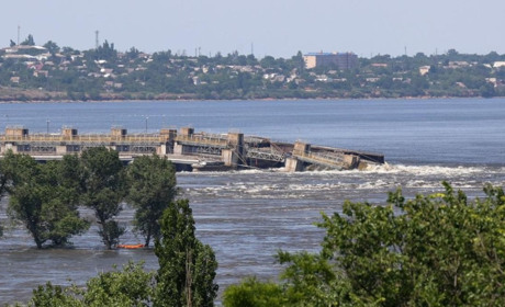 Каховська ГЕС: вже втрачено 14,4 км³ води, а жителі Корсунки залишилися без домівок