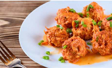 Готуємо сьогодні: рецепт лінивих голубців у сметані