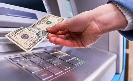 Як правильно підібрати час для купівлі чи продажу іноземної валюти?