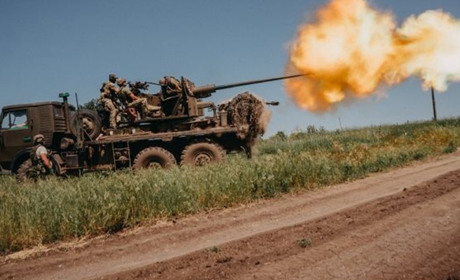 Під Кремінною нацгвардійці спалили склад з пальним, траншеї та бліндажі російських окупантів
