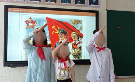 Як у Мелітополі зомбують дітей та скільки грошей на це виділив Кремль
