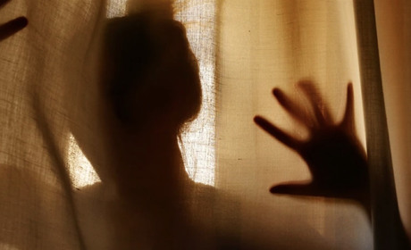 Вдерся в дім колишньої: на Сарненщині судитимуть чоловіка за порушення припису