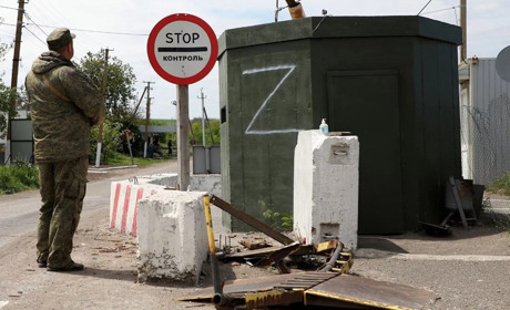 Зона. Слідом за Рубіжним окупанти ізолюють інші прифронтові міста Луганщини